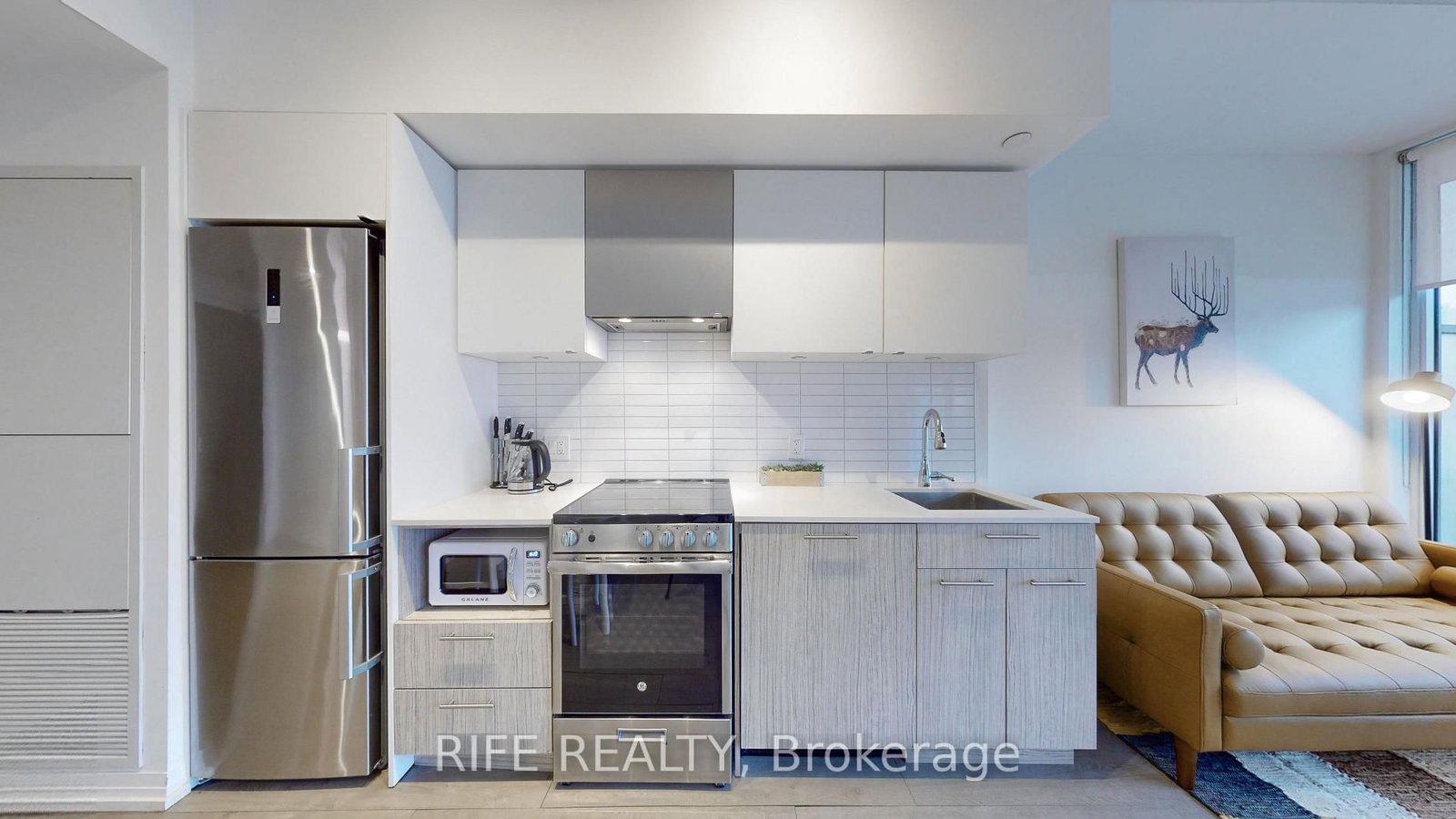 251 Jarvis Street, Unit 830 - Photo 18
