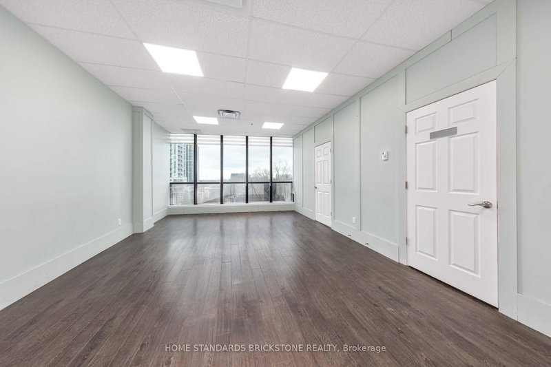 334 - 4750 Yonge St, Toronto, M2N 5M6 | Image 2