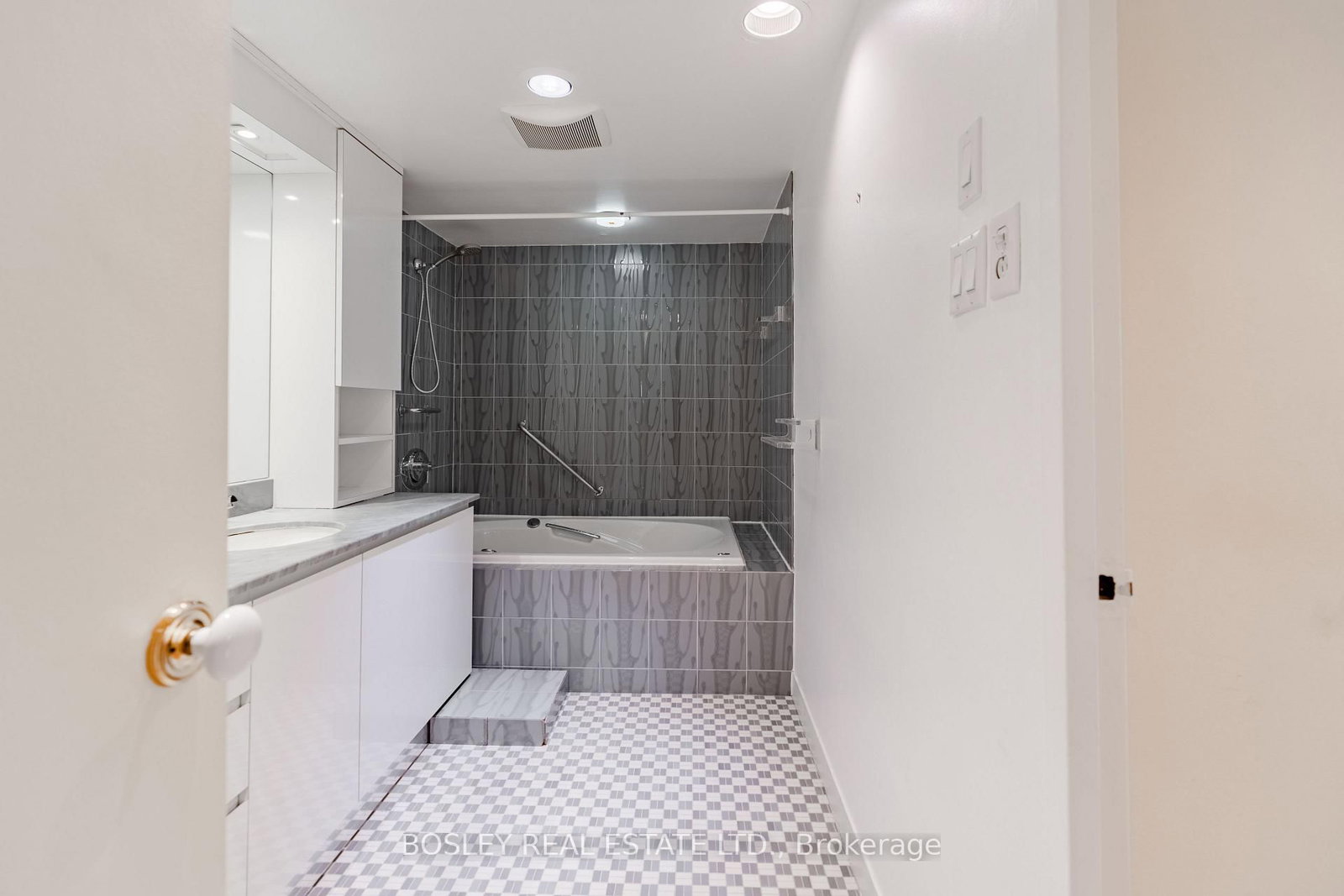 120 Rosedale Valley Road, Unit 505 - Photo 20