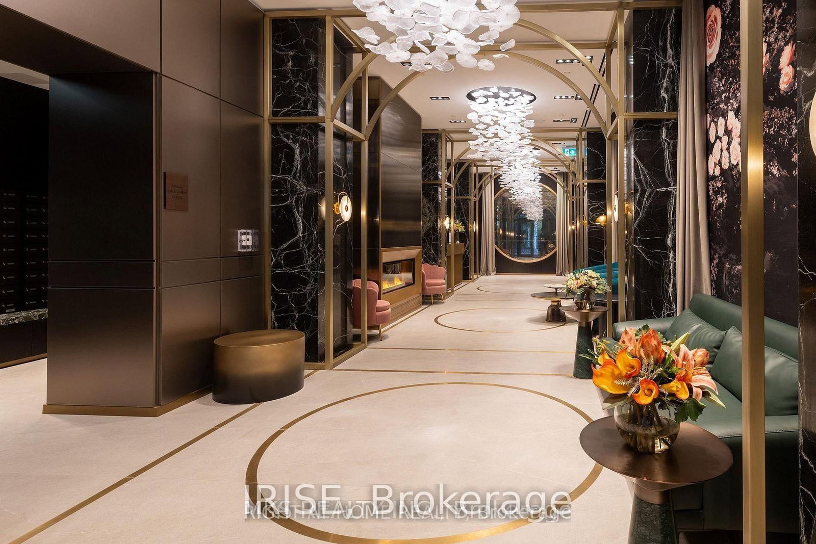 771 Yonge Street, Unit 1910 - Photo 4