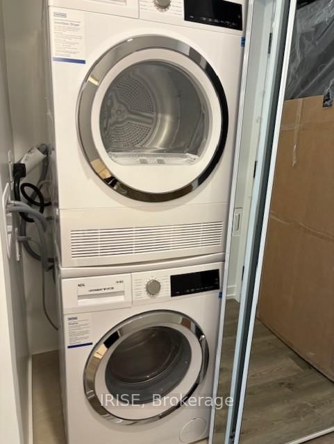 771 Yonge Street, Unit 1910 - Photo 9