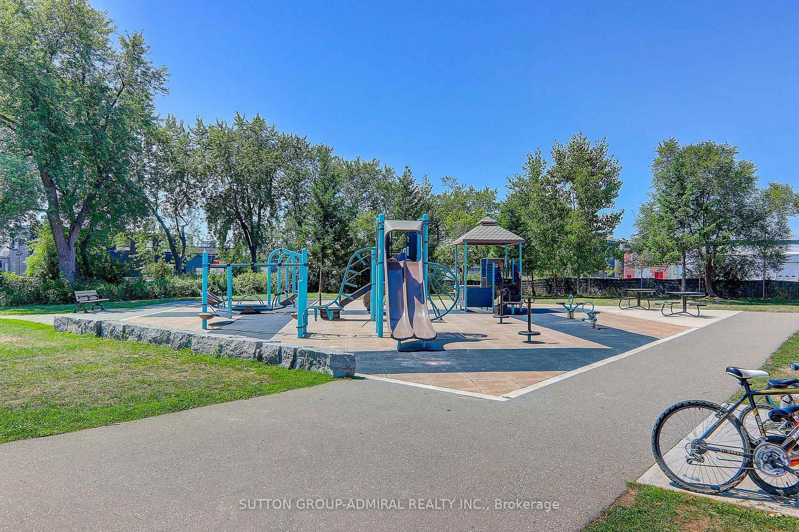 35 Brian Peck Crescent, Unit 1413 - Photo 27