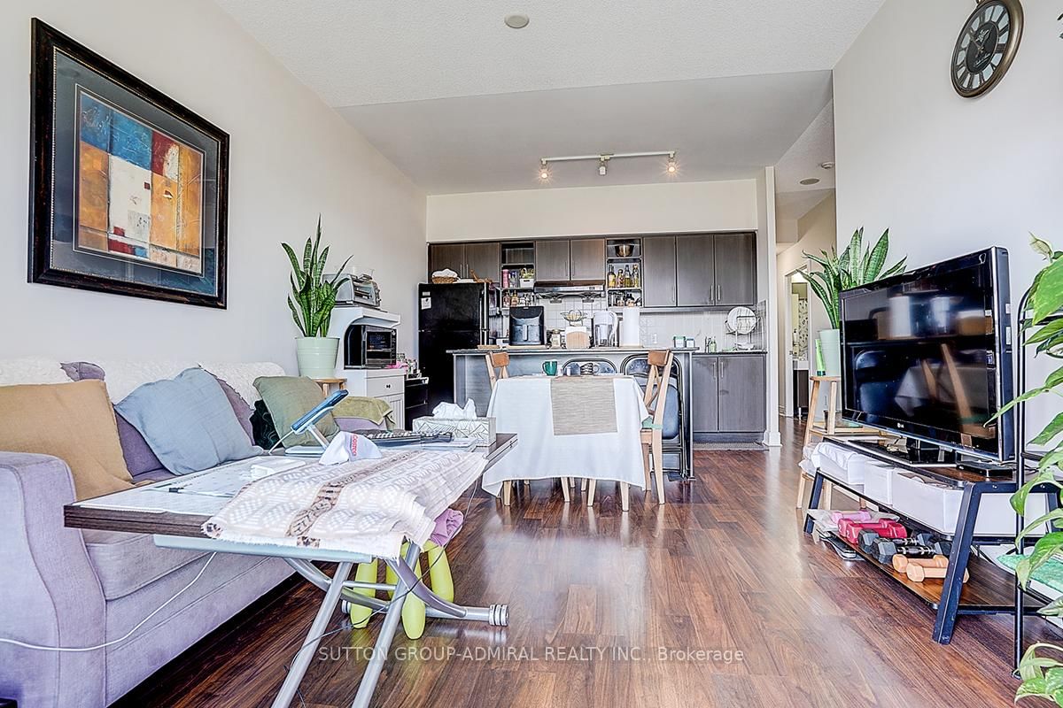 35 Brian Peck Crescent, Unit 1413 - Photo 6