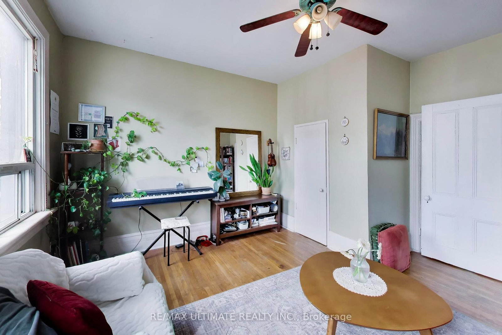 35 Manning Avenue - Photo 23