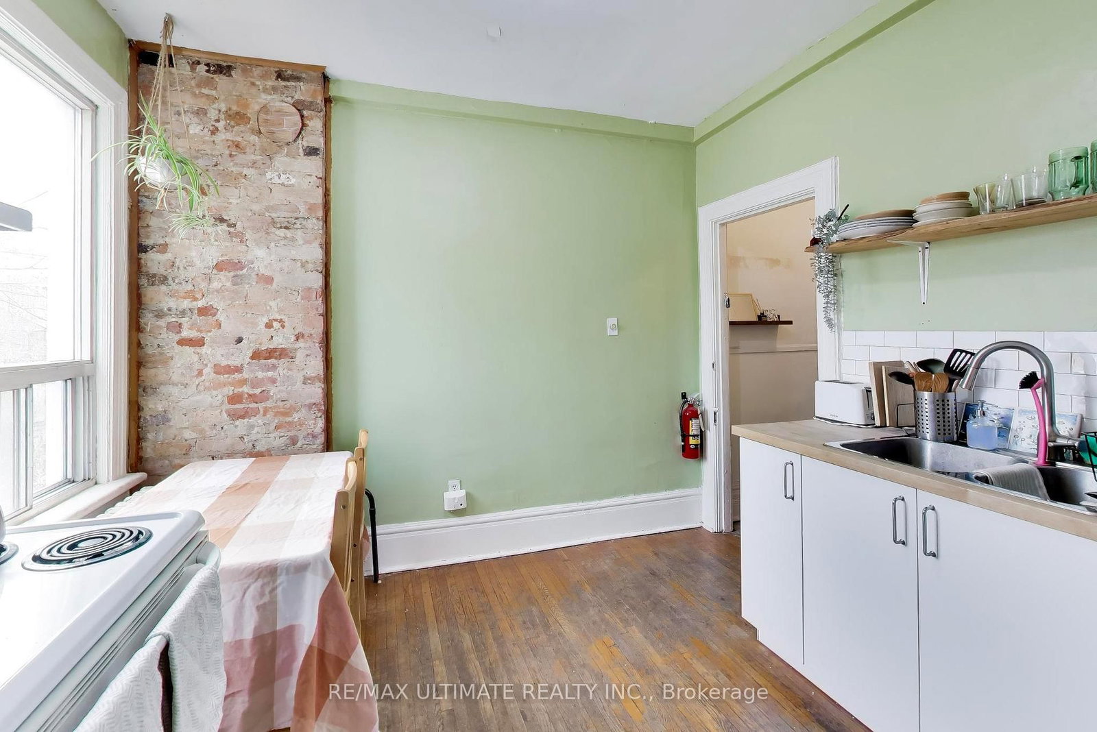 35 Manning Avenue - Photo 27