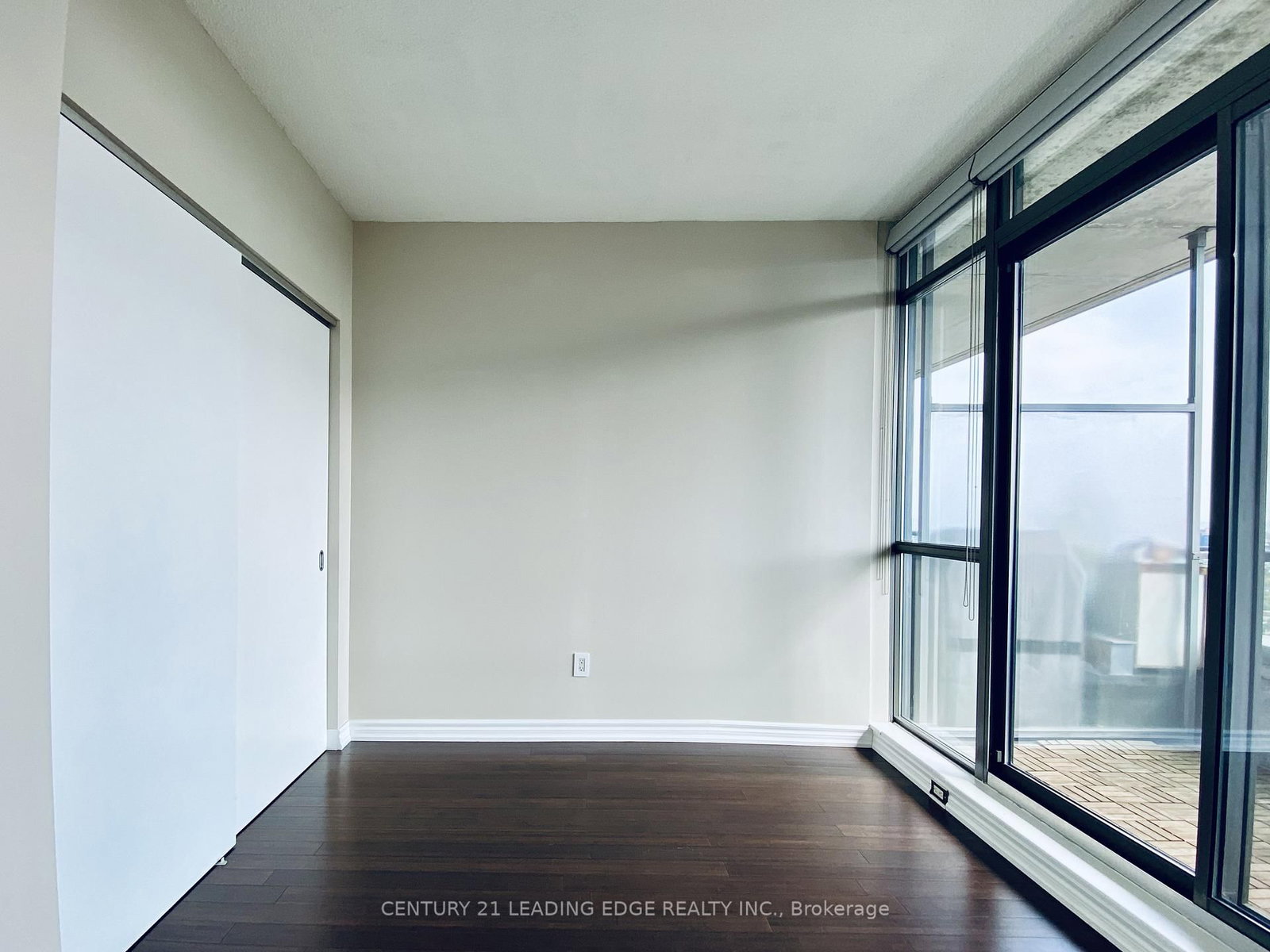 281 MUTUAL Street, Unit 2402 - Photo 11