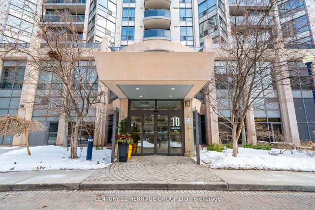 1111 - 10 Northtown Way