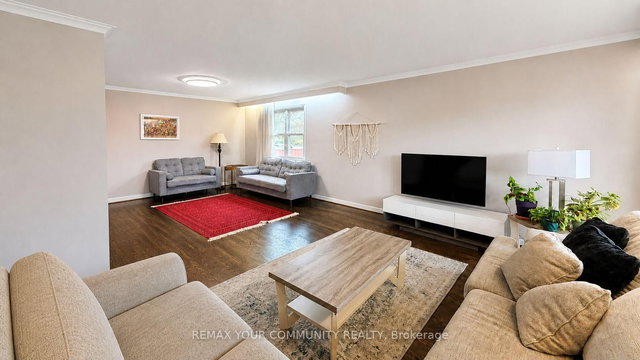 Main - 7 Digby Court