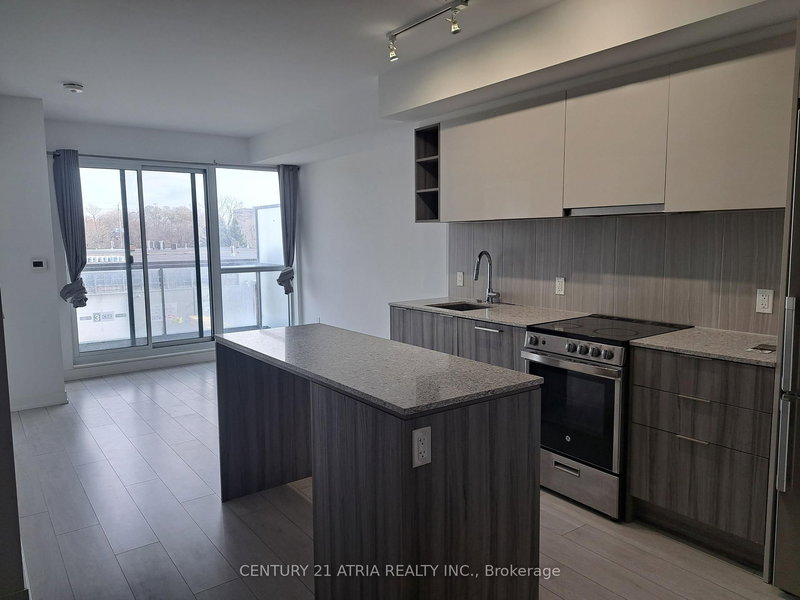 209 - 31 Tippett Rd, Toronto, M3H 0C8 | Image 3