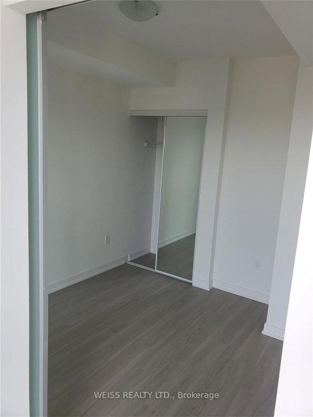 1309 - 1 Yorkville Avenue