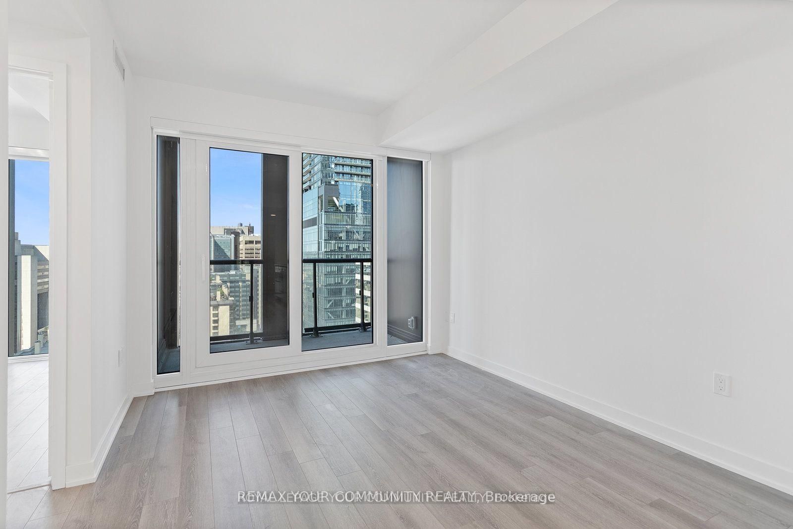 238 Simcoe Street, Unit 2001 - Photo 12