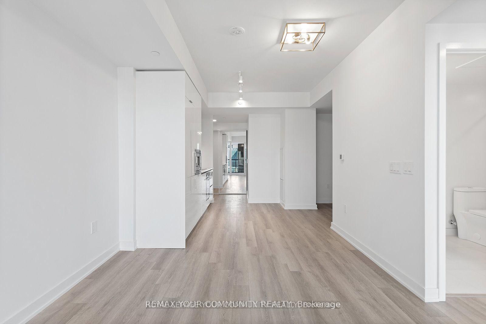 238 Simcoe Street, Unit 2001 - Photo 14