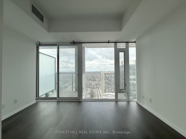 2312 - 5 Soudan Avenue