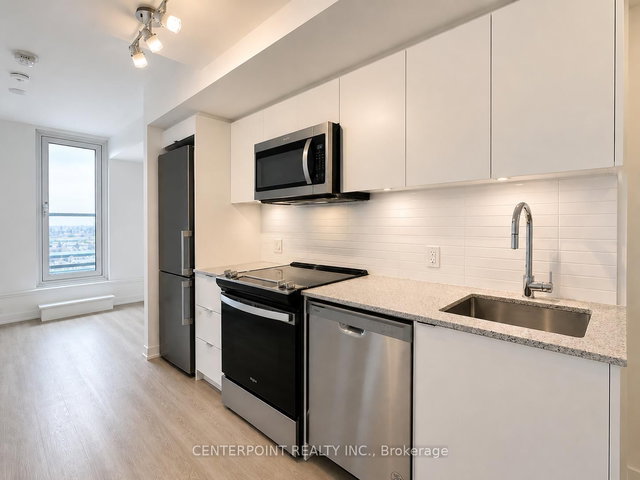 1016 - 500 Wilson Avenue