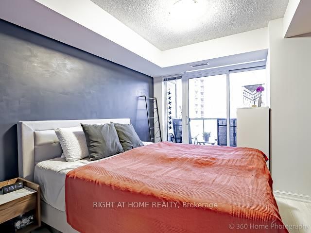 400 Adelaide Street E, Unit 517 - Photo 20