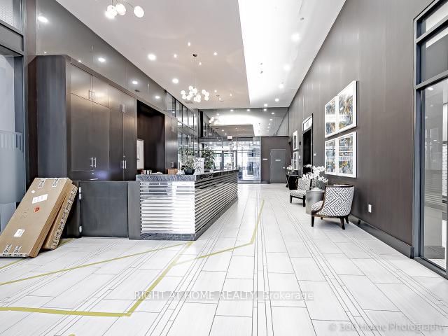 400 Adelaide Street E, Unit 517 - Photo 22