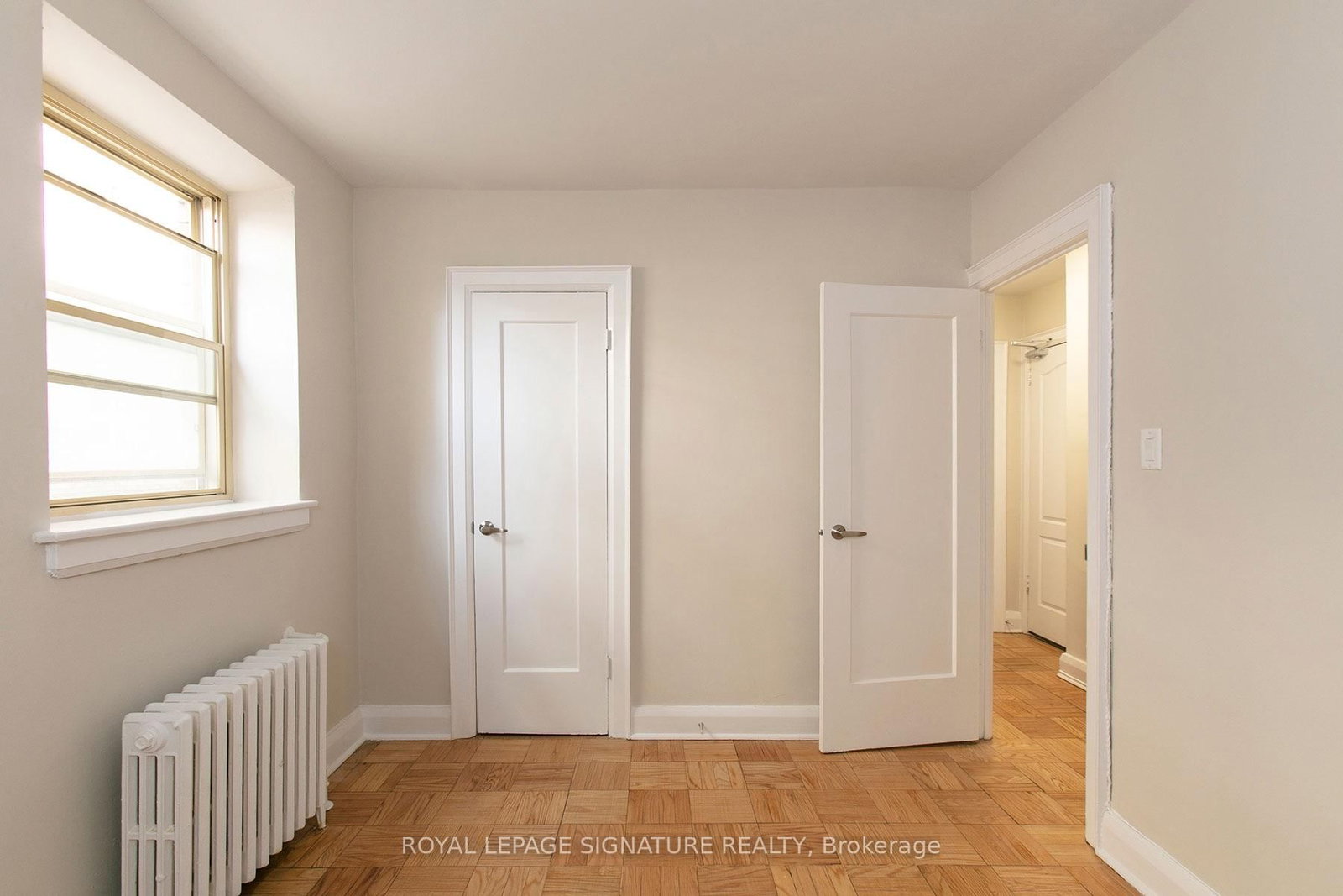398 Avenue Road, Unit 523 - Photo 2