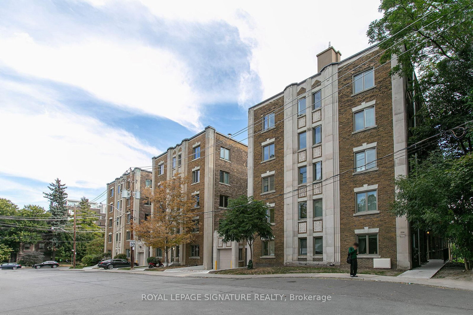 398 Avenue Road, Unit 523 - Photo 9