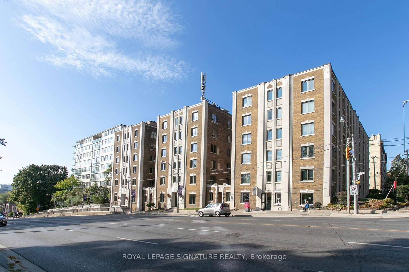 396 Avenue Road, Unit 214 - Photo 5