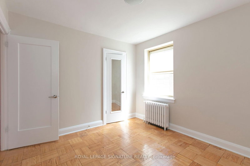 402 - 394 Avenue Rd, Toronto, M4V 2H4 | Image 2