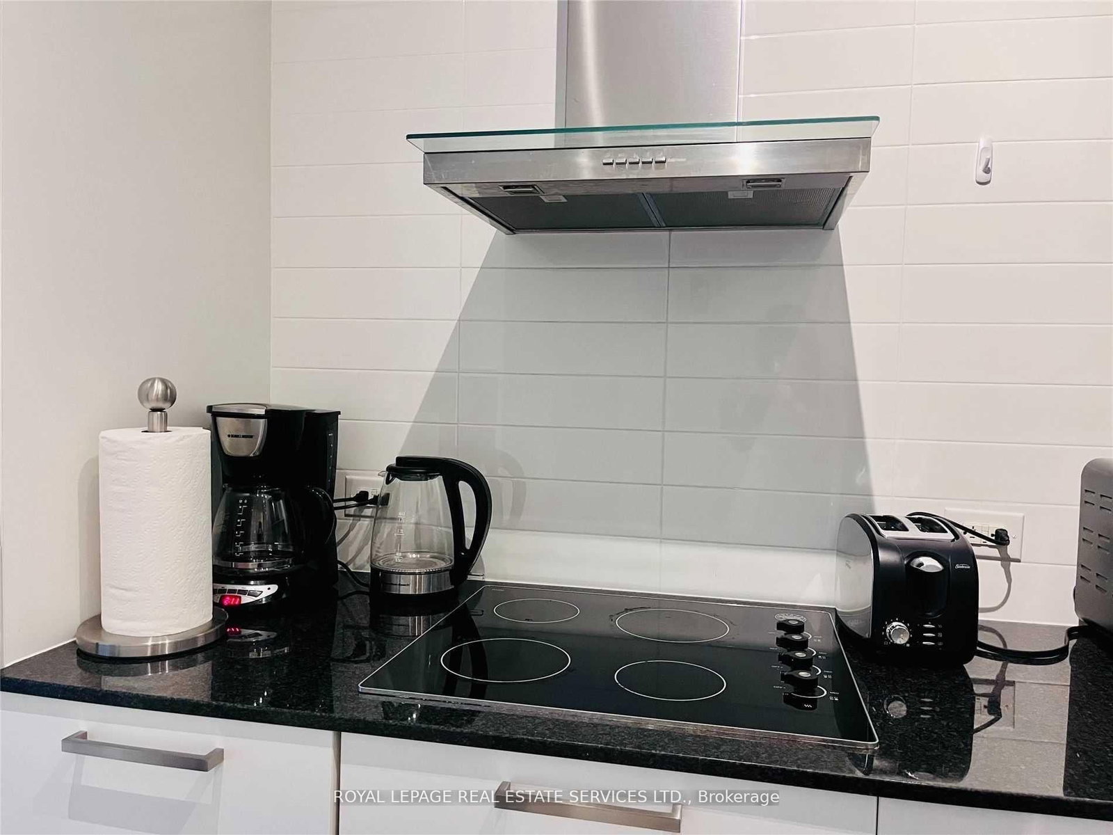 14 York Street E, Unit 1909 - Photo 14