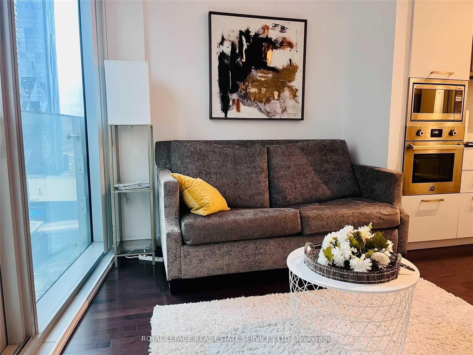 14 York Street E, Unit 1909 - Photo 8