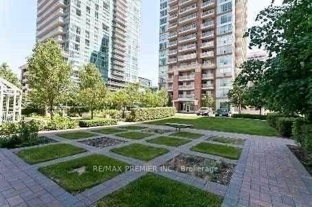 1009 - 100 Western Battery Road