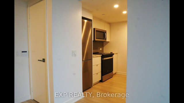 217 - 30 Tretti Way