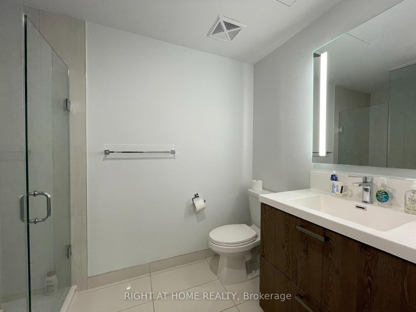 50 McCaul Street, Unit 1011 - Photo 12