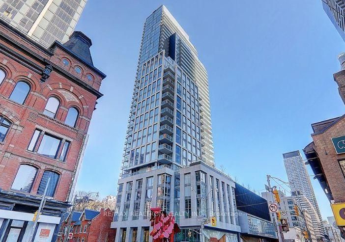 home for lease on 1702-3 Gloucester Street