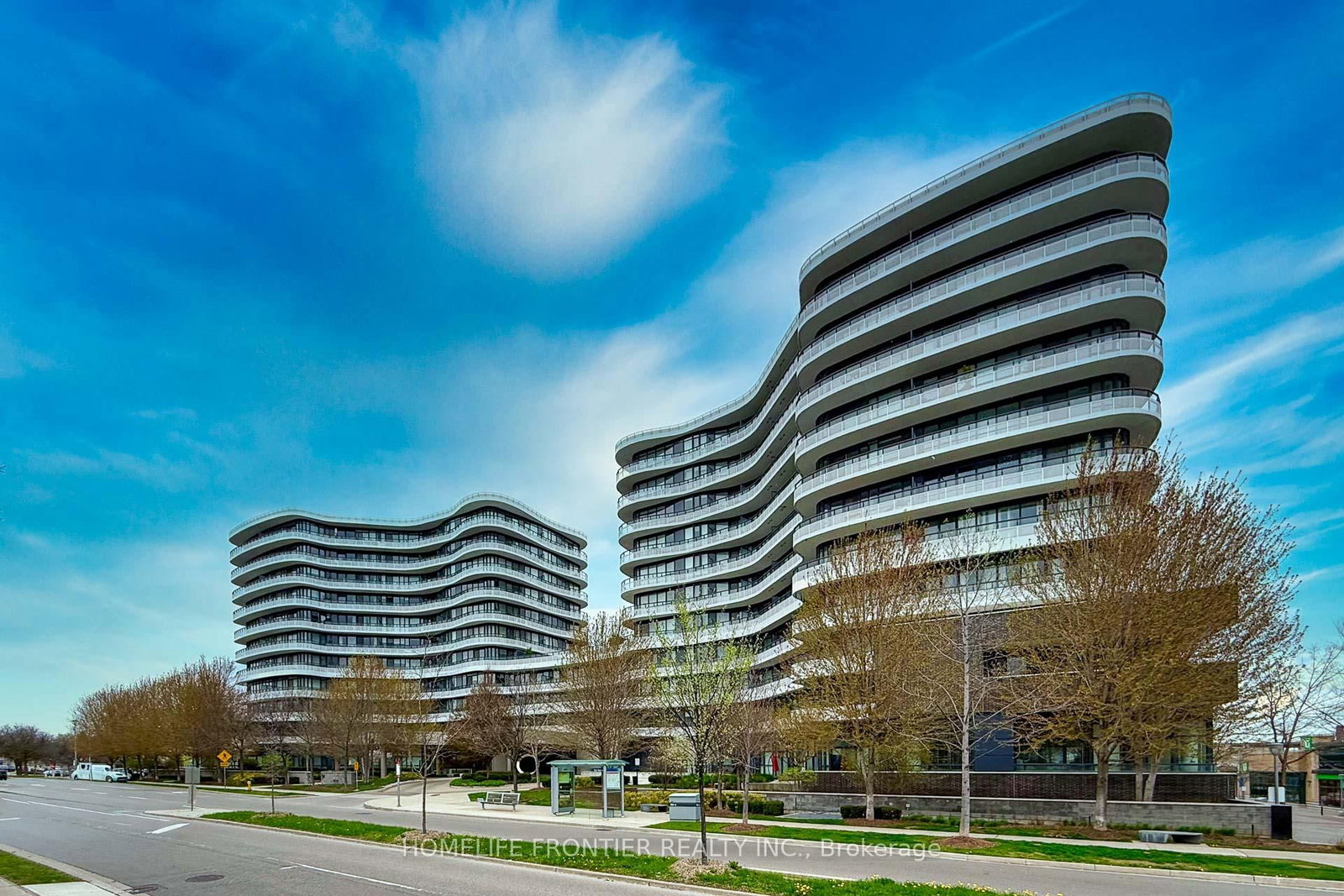 222-99 The Donway, Toronto, ON