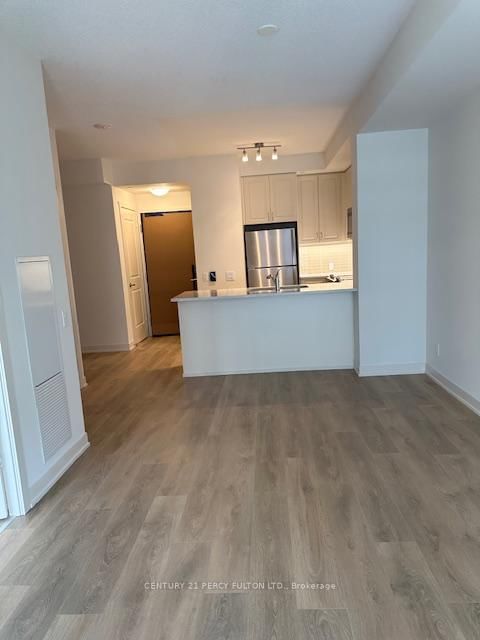 812 - 4955 Yonge Street