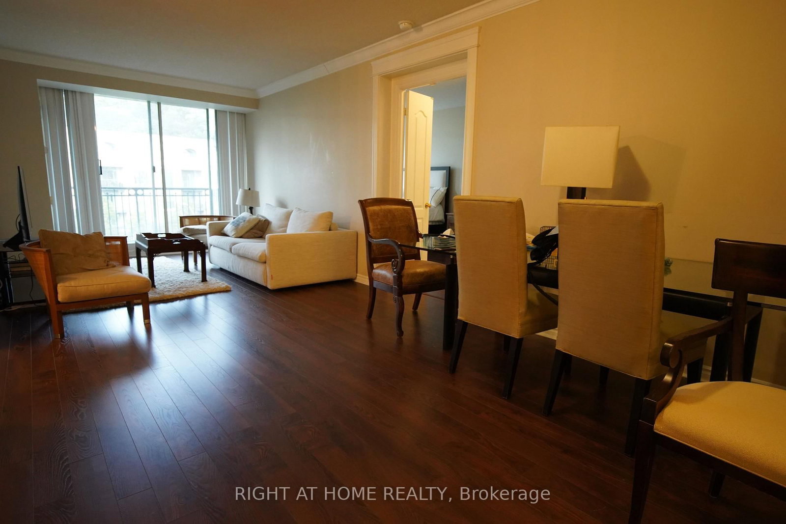 18 William Carson Crescent, Unit 716 - Photo 4