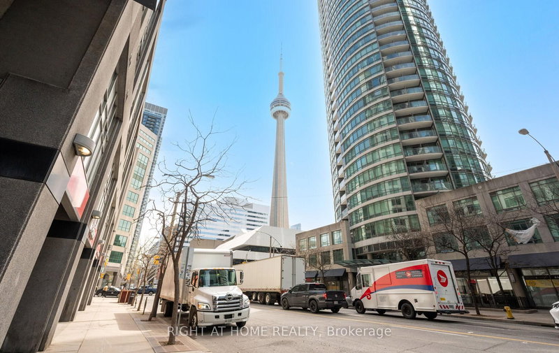 803 - 373 Front St W, Toronto, M5V 3R7 | Image 2