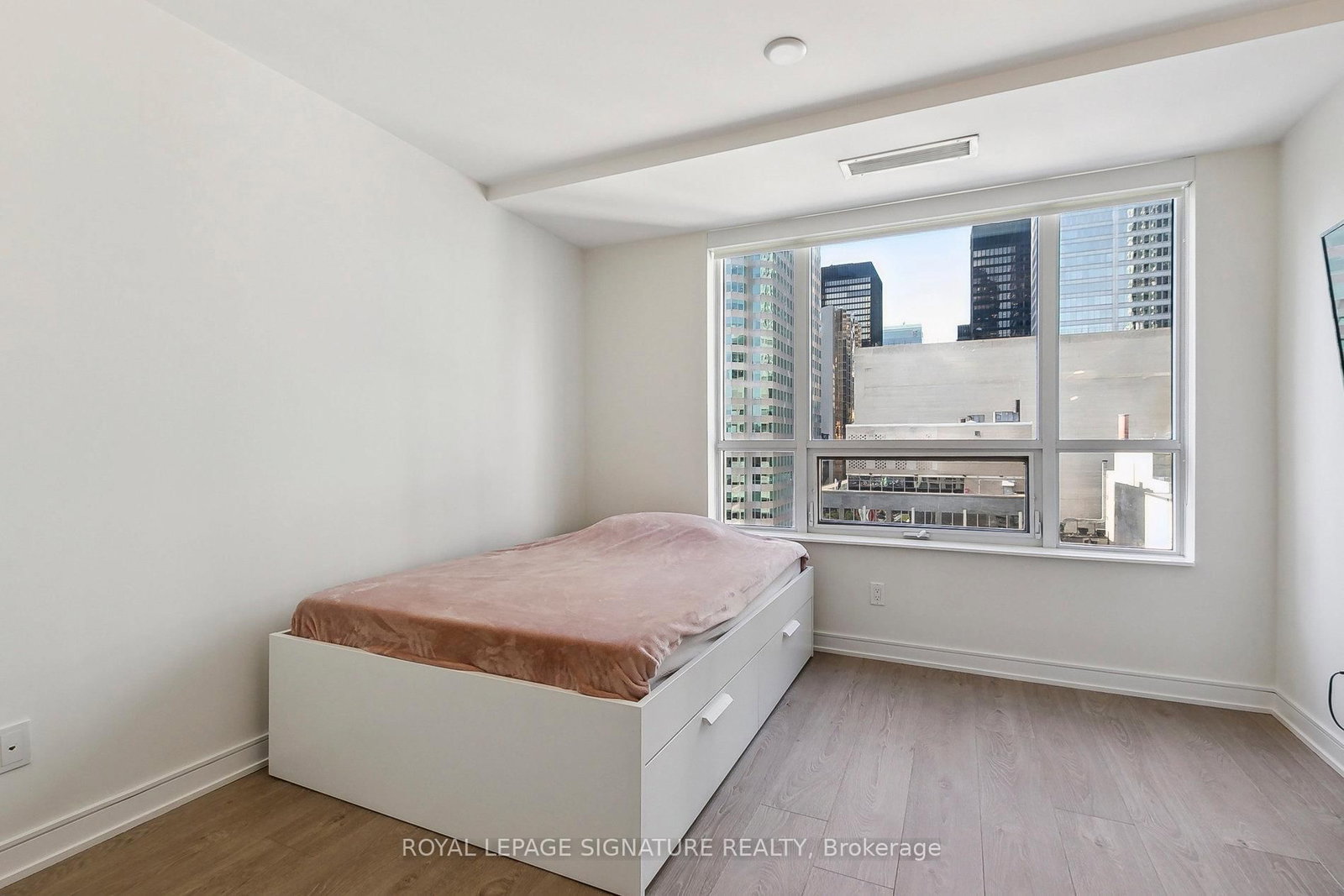 88 Scott Street, Unit 1312 - Photo 7