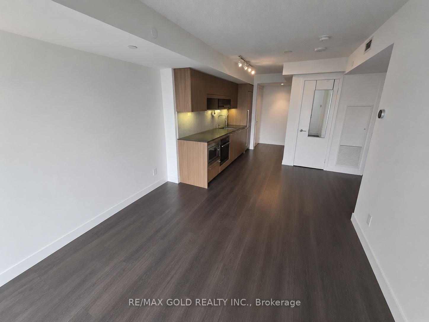 70 Queens Wharf Road, Unit 1603 - Photo 14