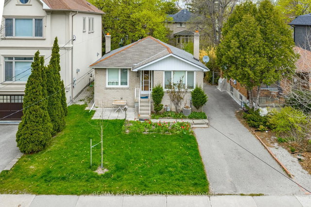 54 Marmion Avenue