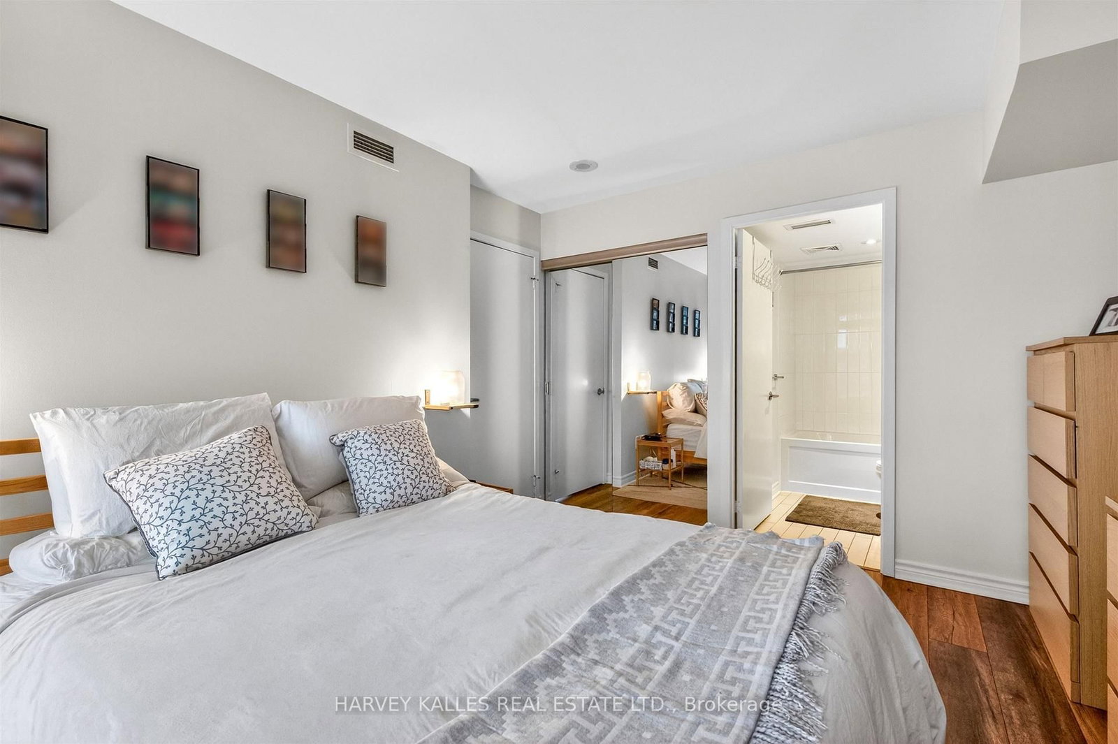 33 Singer Court, Unit 1509 - Photo 19