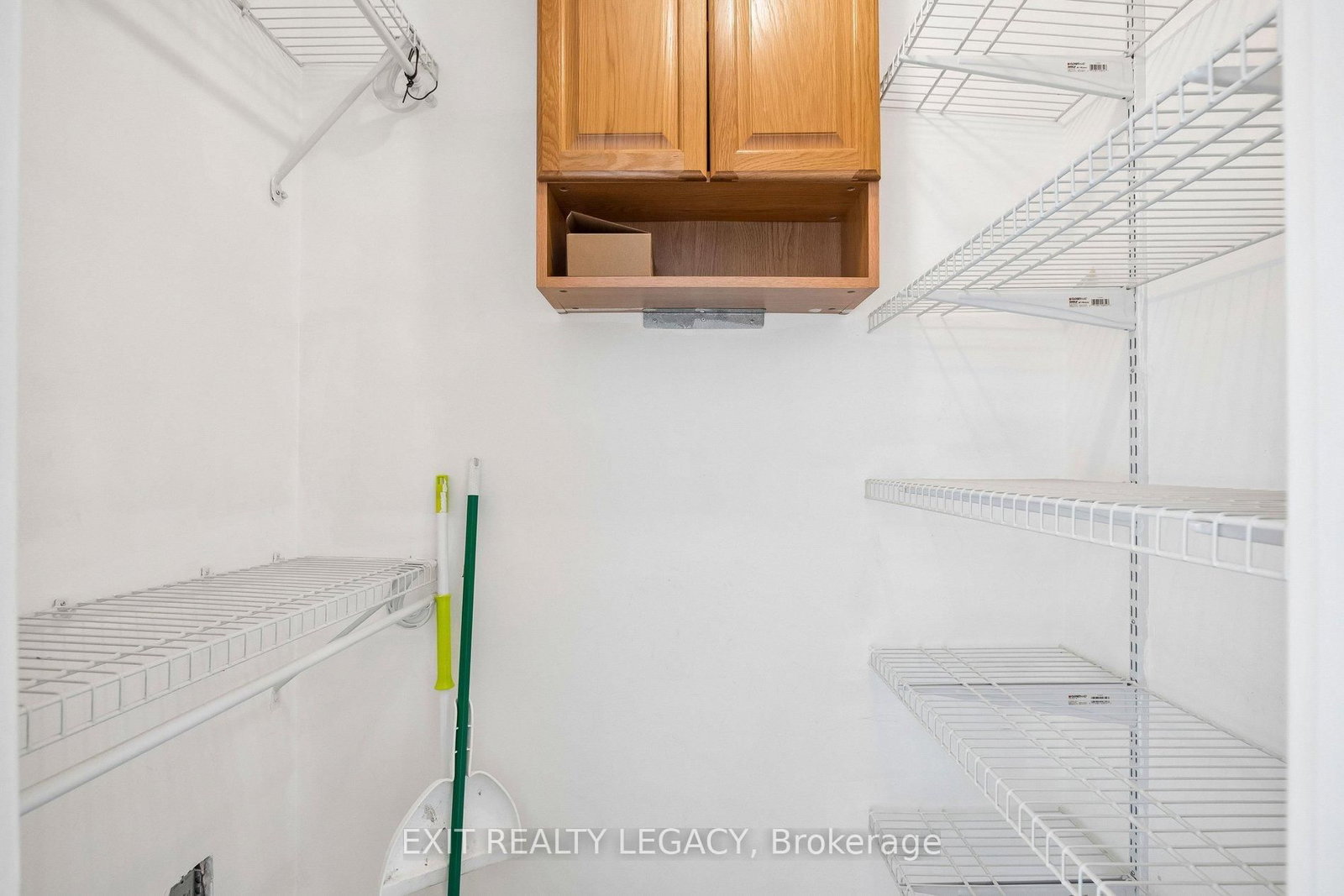 555 Wilson Hts Boulevard, Unit 304 - Photo 33