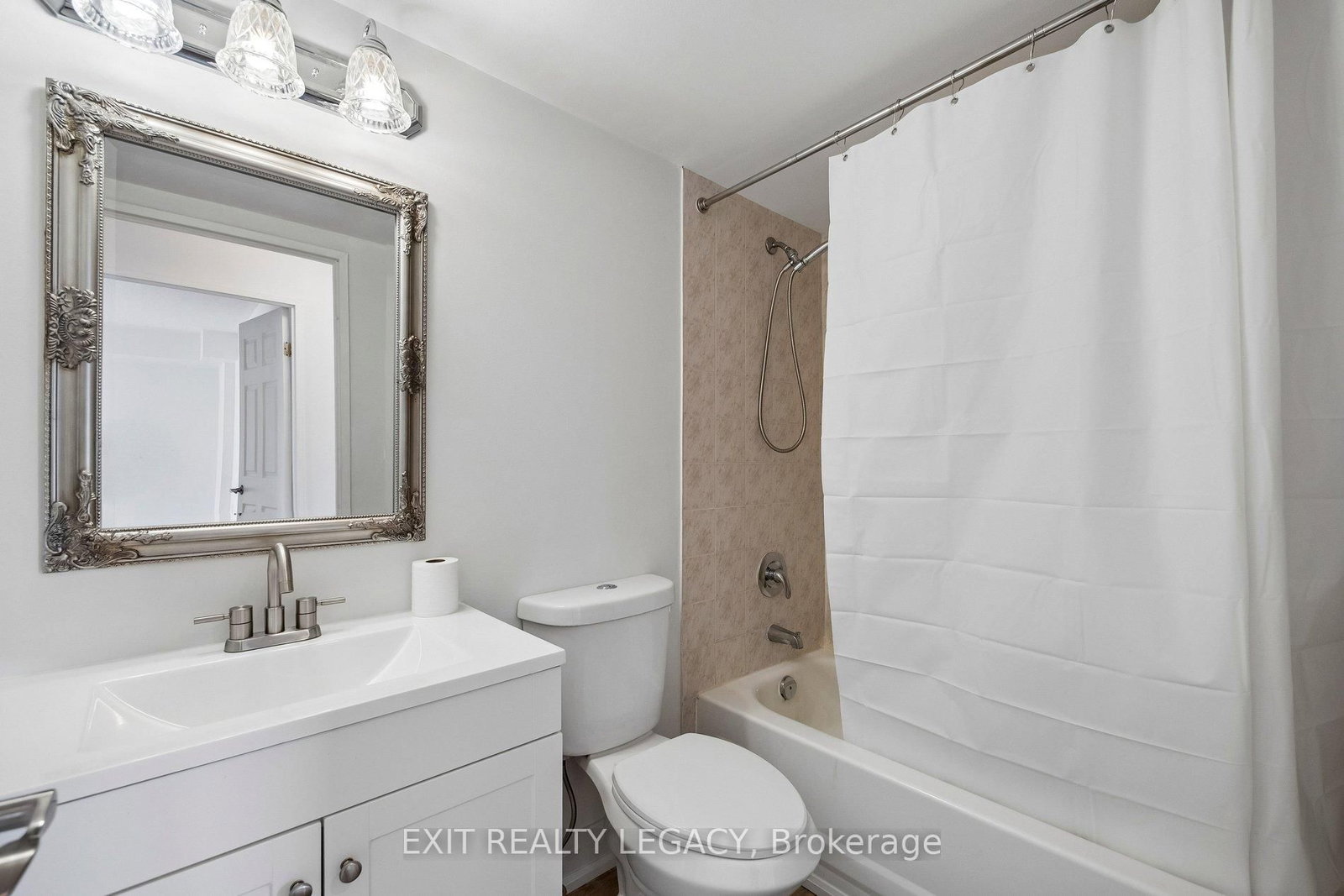 555 Wilson Hts Boulevard, Unit 304 - Photo 38