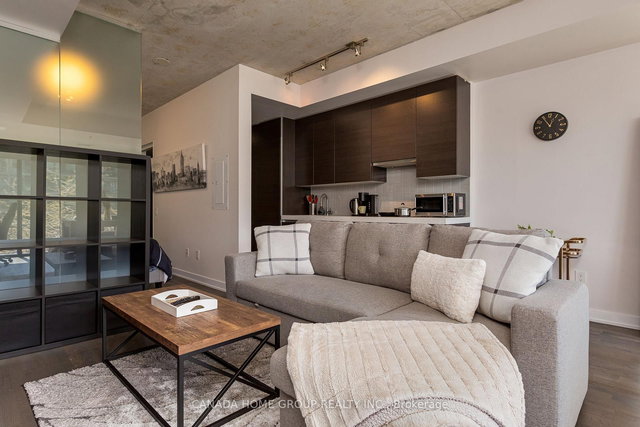 514 - 629 King Street W