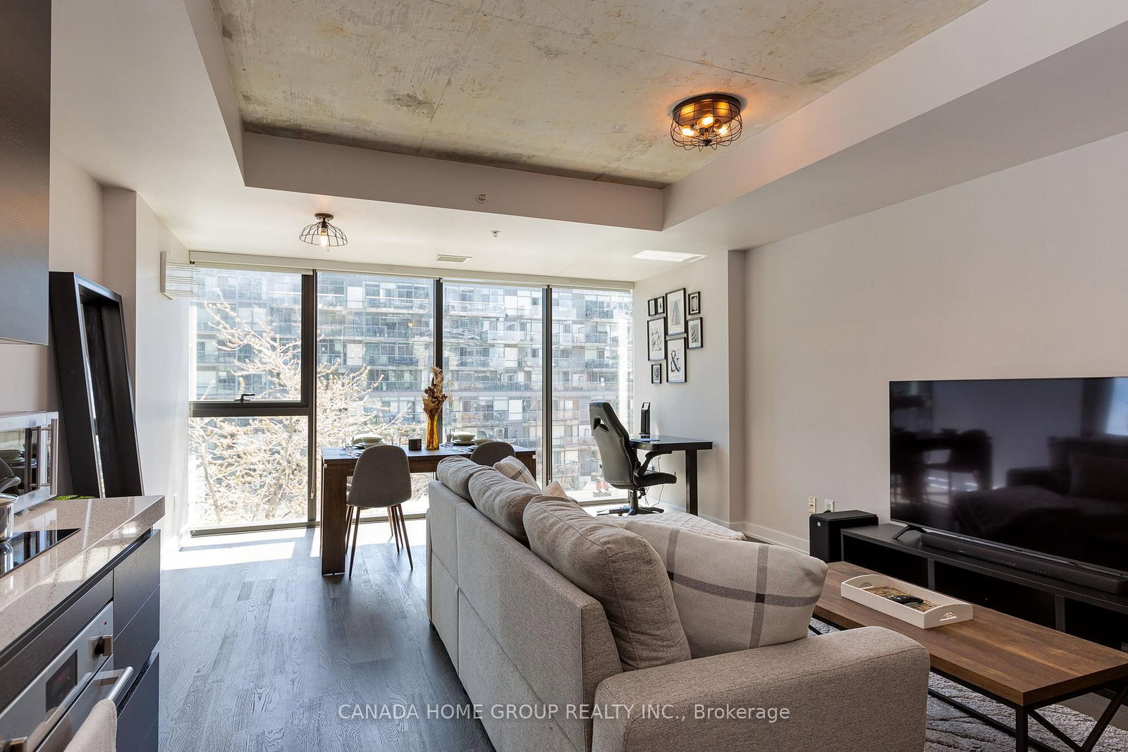 629 King Street W, Unit 514 - Photo 9