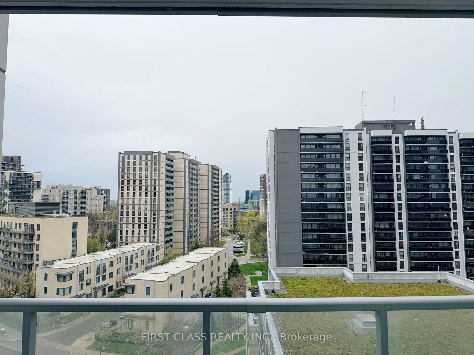 62 Forest Manor Road, Unit 804 - Photo 12