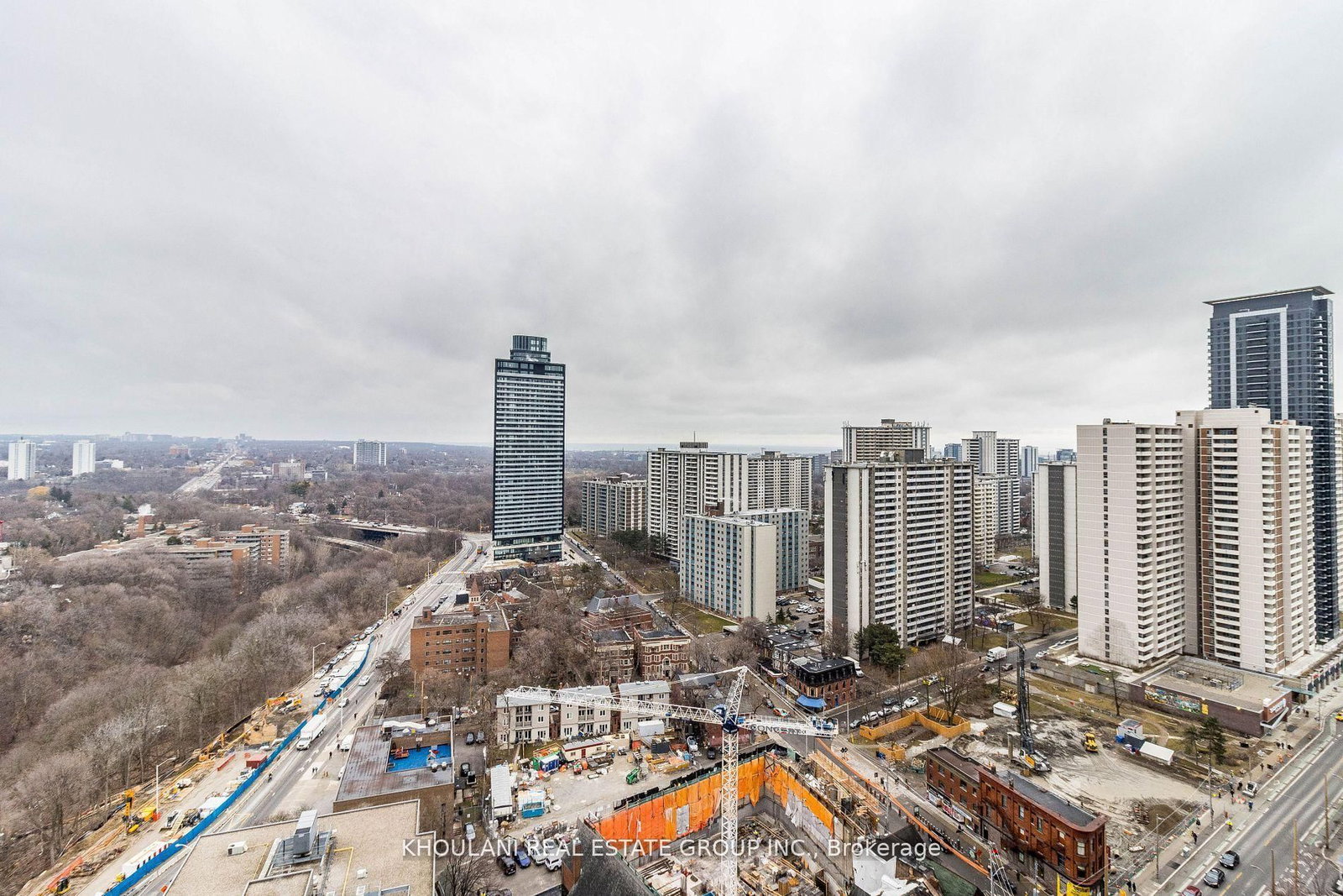 395 Bloor Street E, Unit 2210 - Photo 38