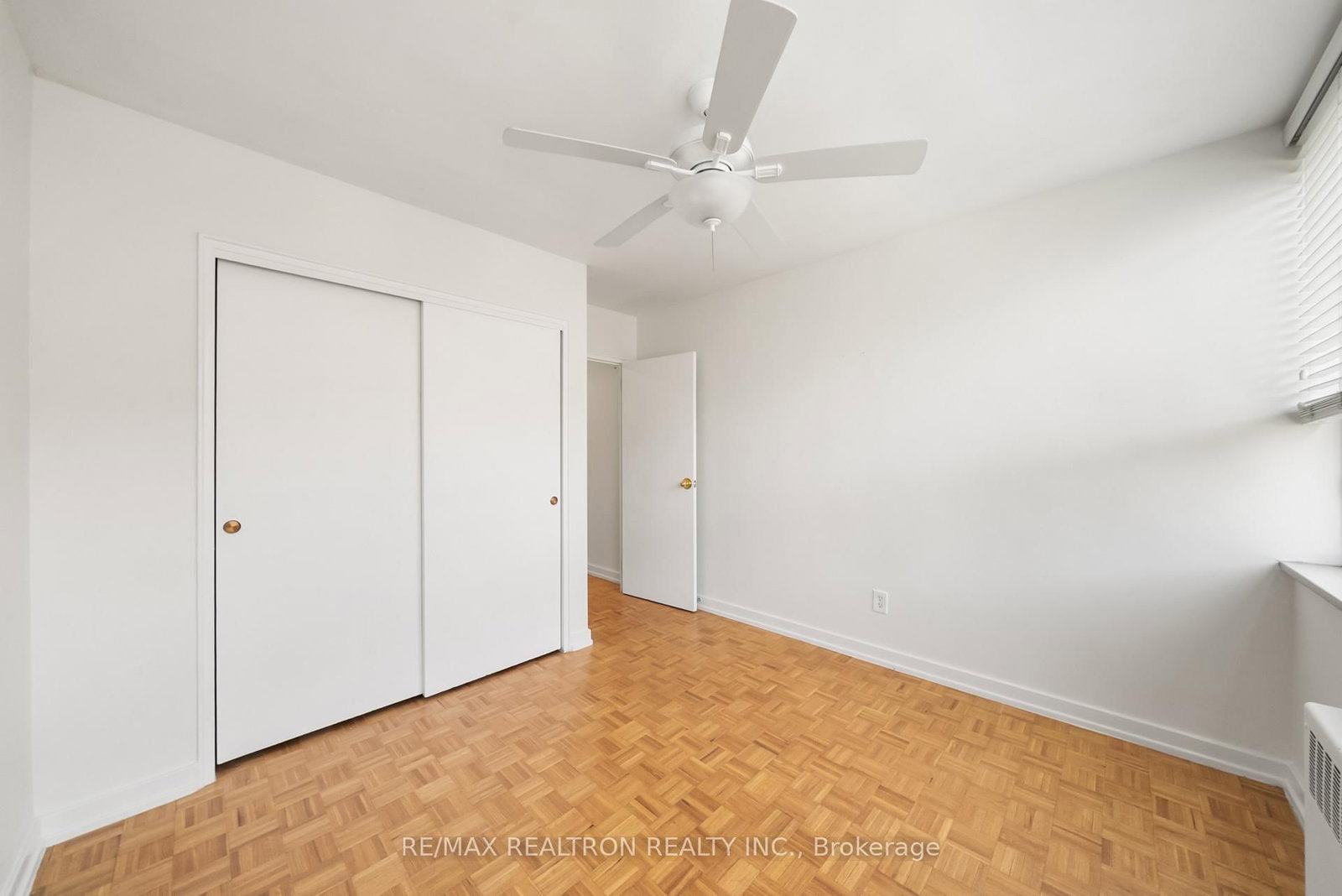 160 The Donway W, Unit 306 - Photo 18