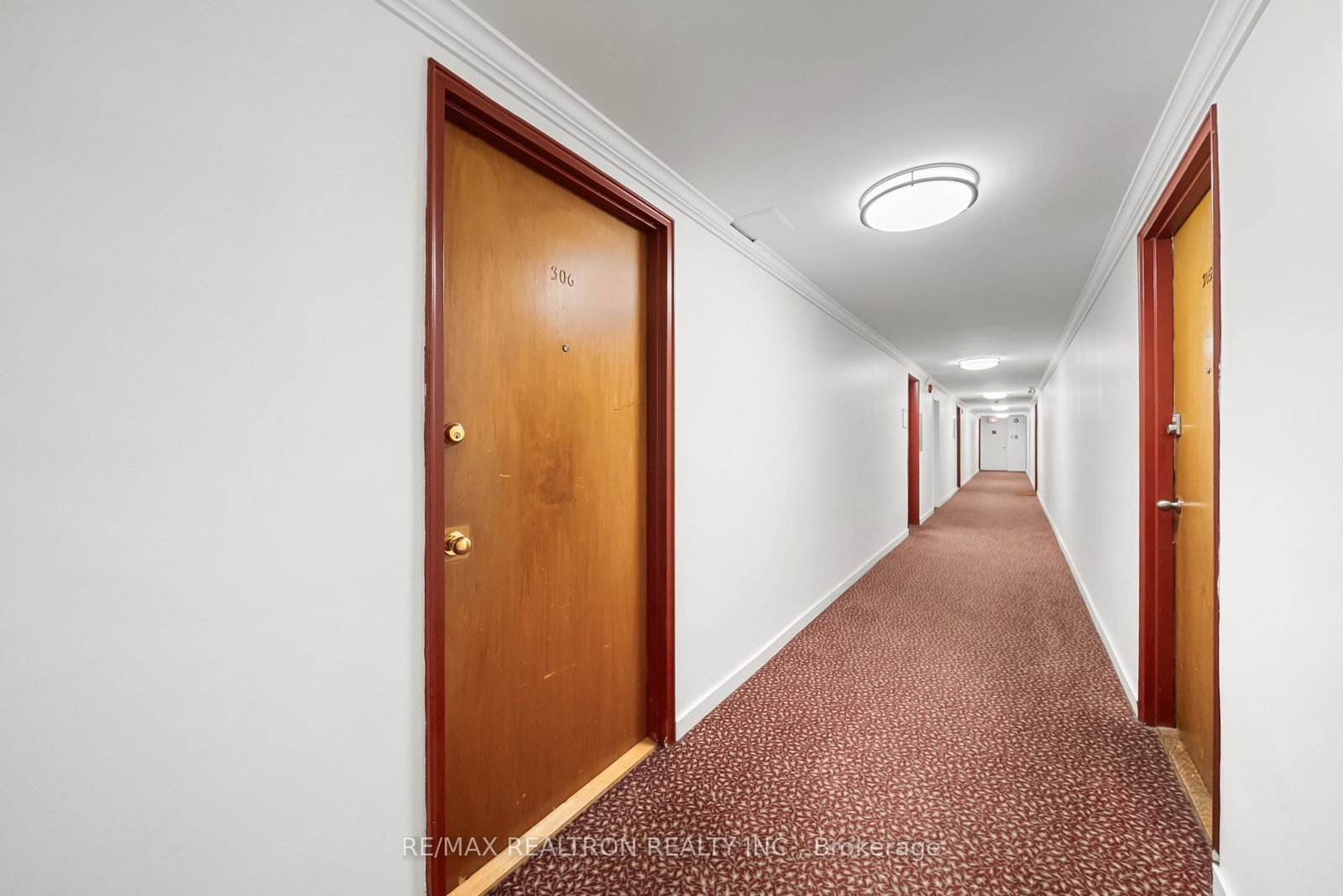 160 The Donway W, Unit 306 - Photo 4