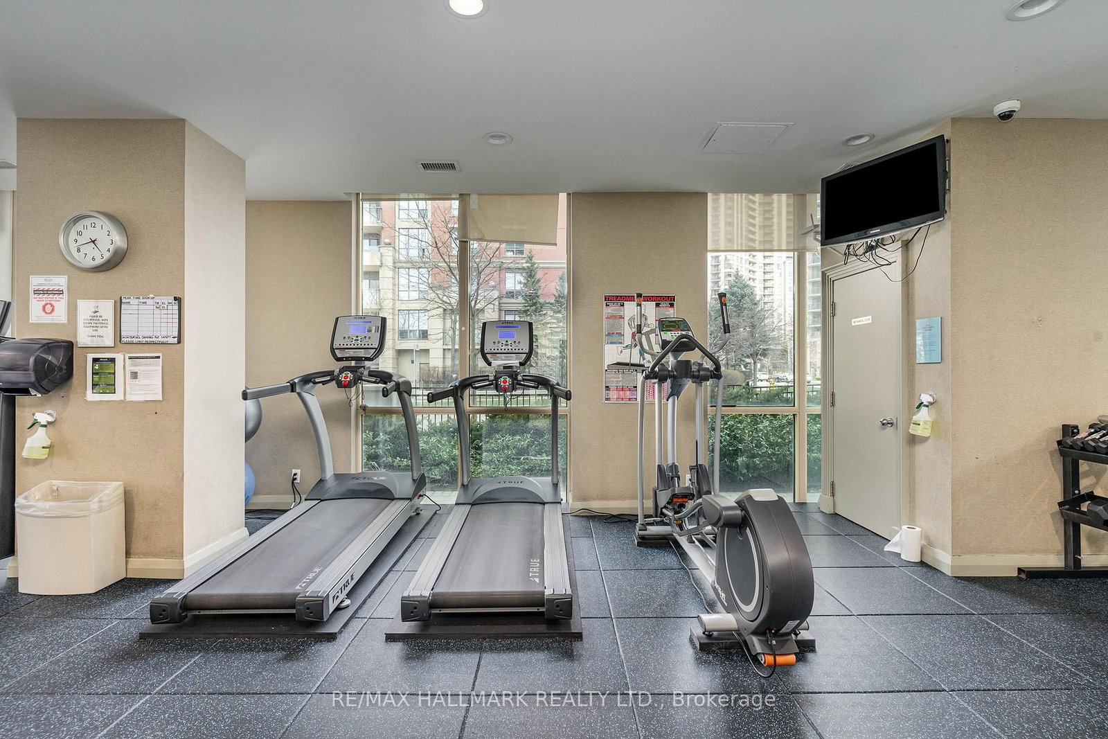 28 Harrison Garden Boulevard, Unit 1902 - Photo 28