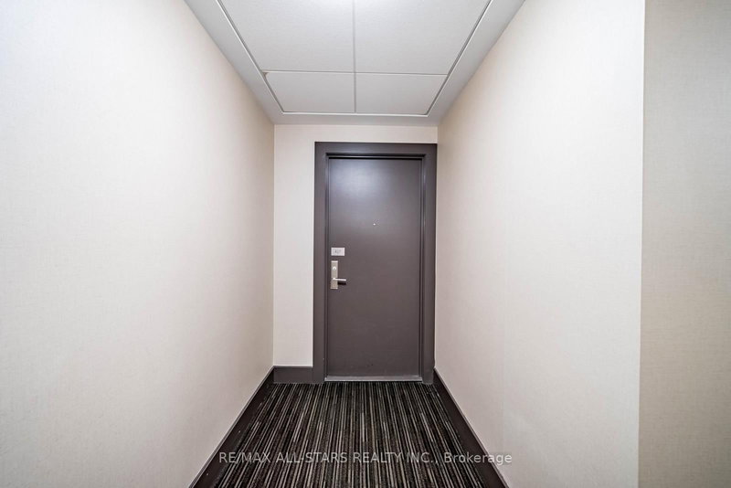 407 - 2015 Sheppard Ave E, Toronto, M2J 0B3 | Image 3