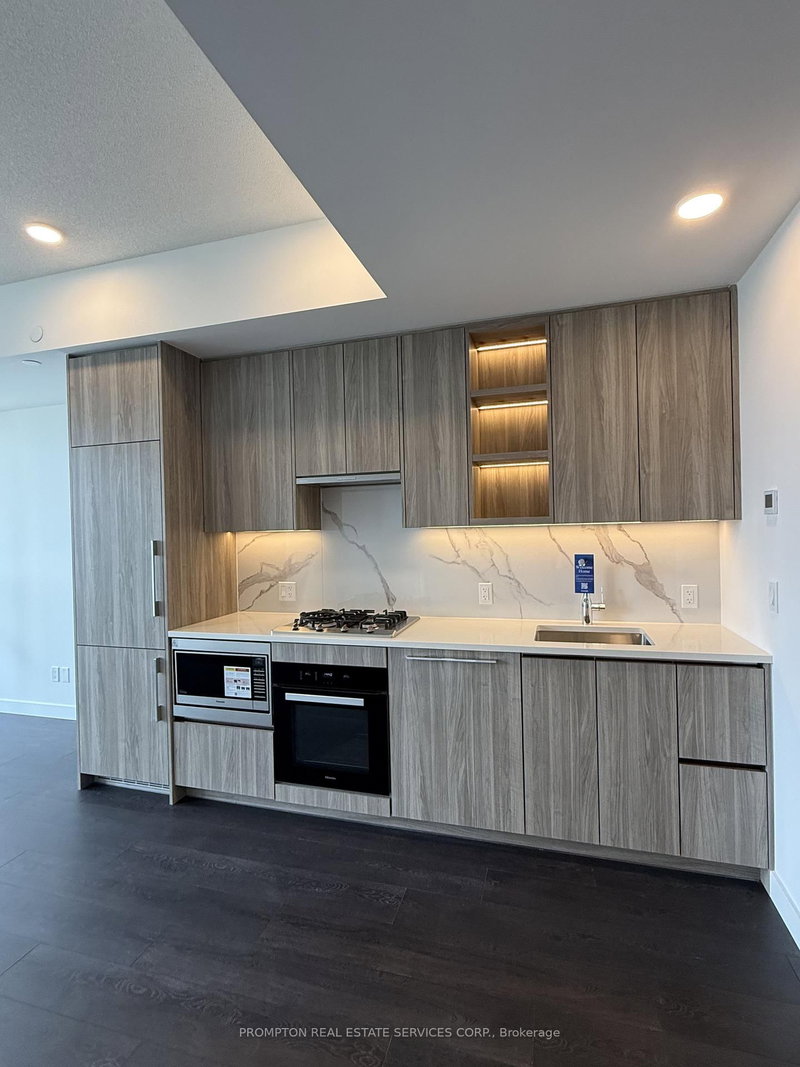 602 - 68 Esther Shiner Blvd, Toronto, M2K 0J6 | Image 3