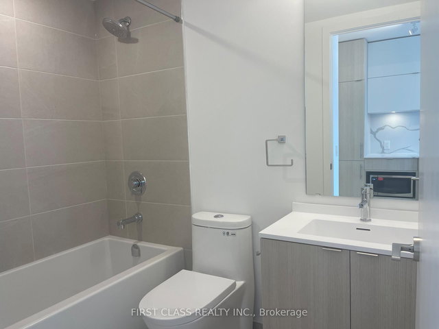 . - 100 Queen Street E